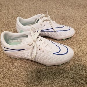Womens Nike soccer cleats